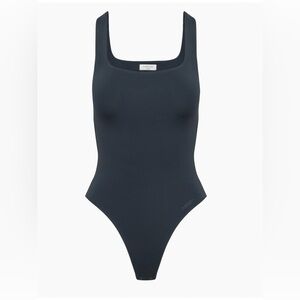Aritzia Babaton Contour Squareneck Bodysuit size S Navy